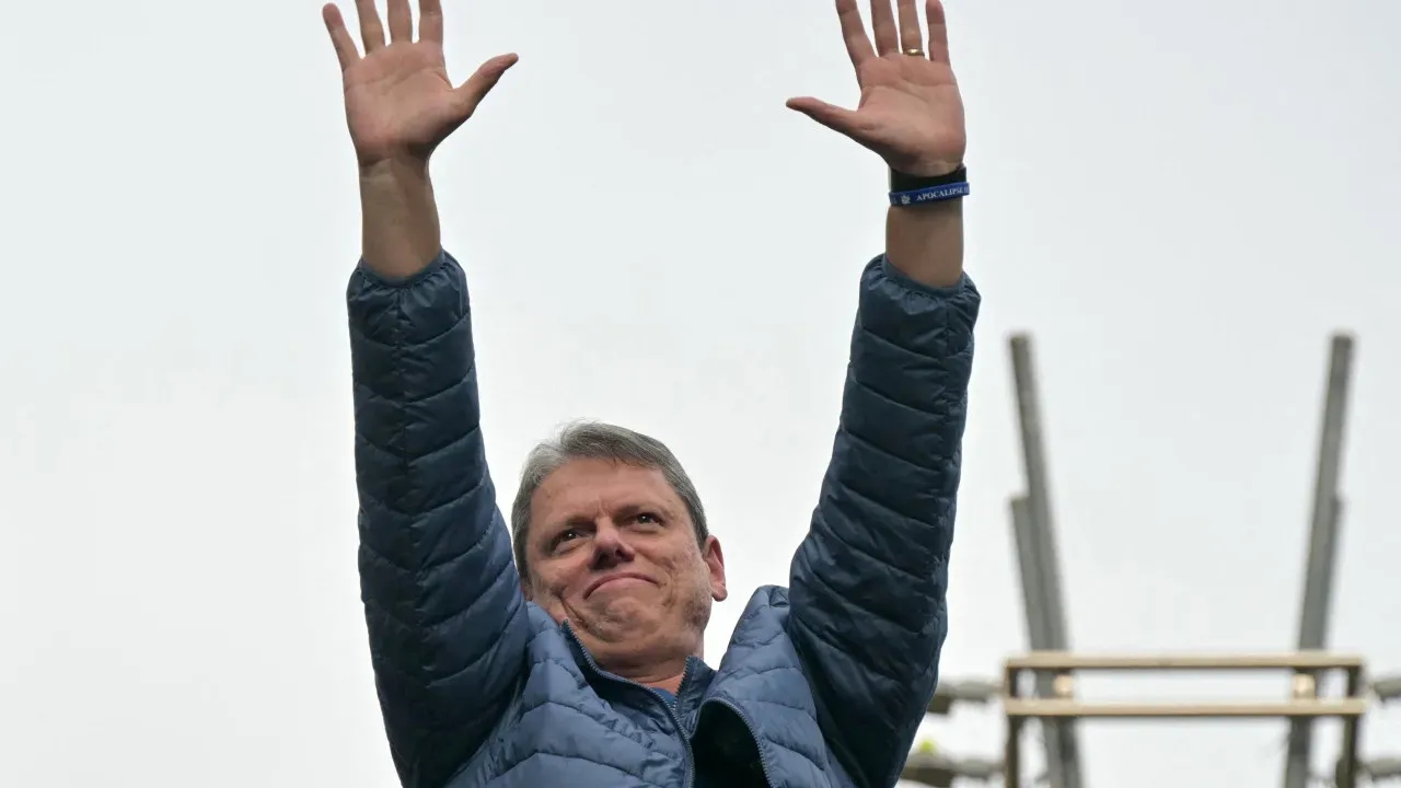 Tarcísio confirma candidatura à reeleição em 2026 em SP