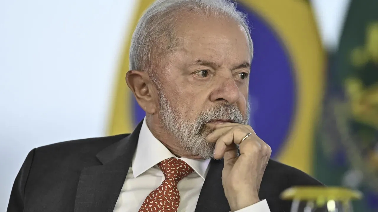 Lula finaliza projeto de regulamentação de big techs