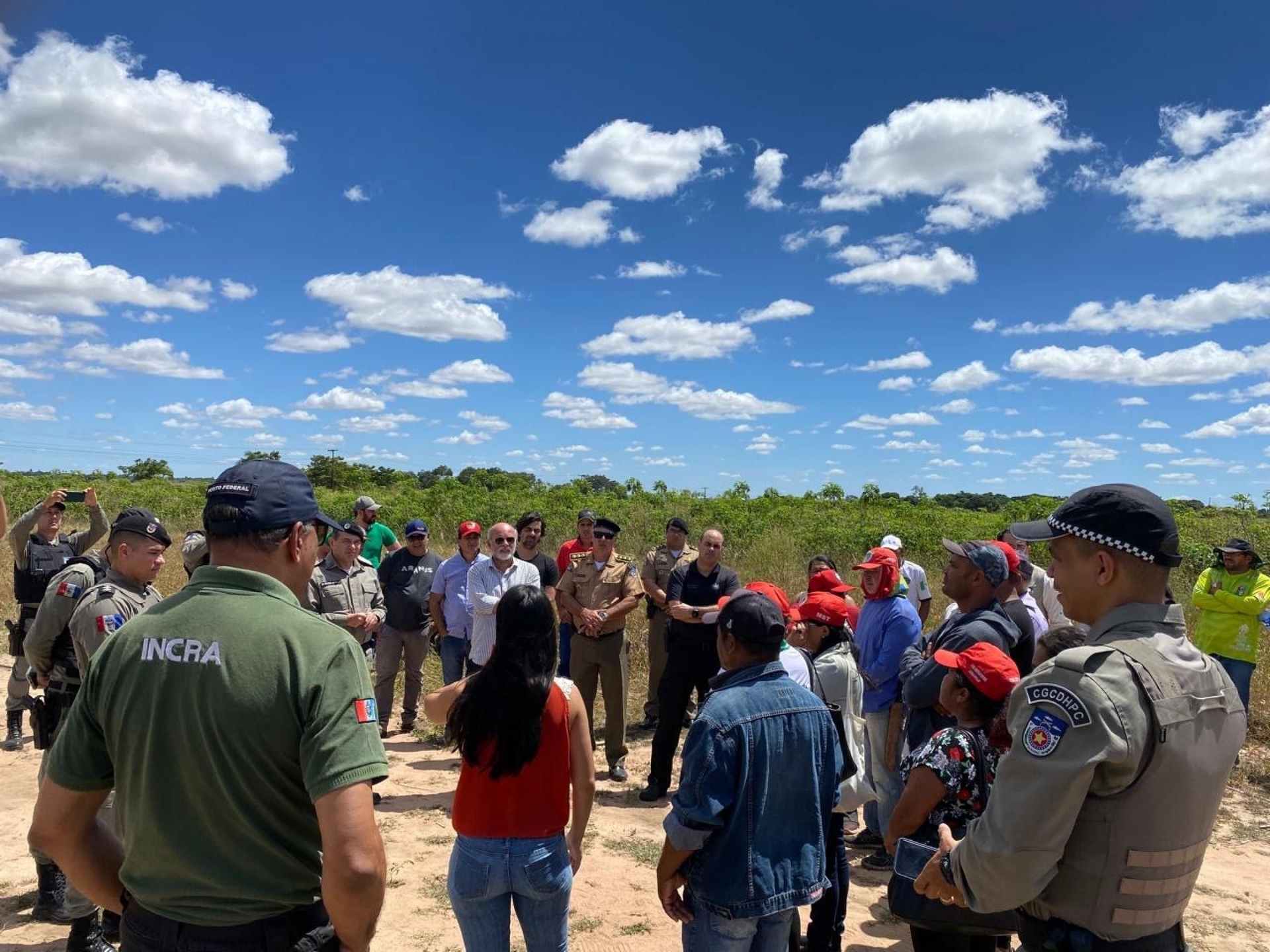 Mediação pacífica resolve impasse entre MST e proprietários em Alagoas
