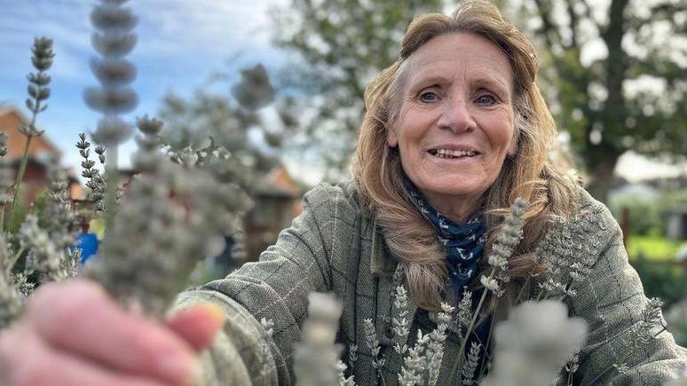 'Como fui de mulher rica a sem-teto morando em abrigo'