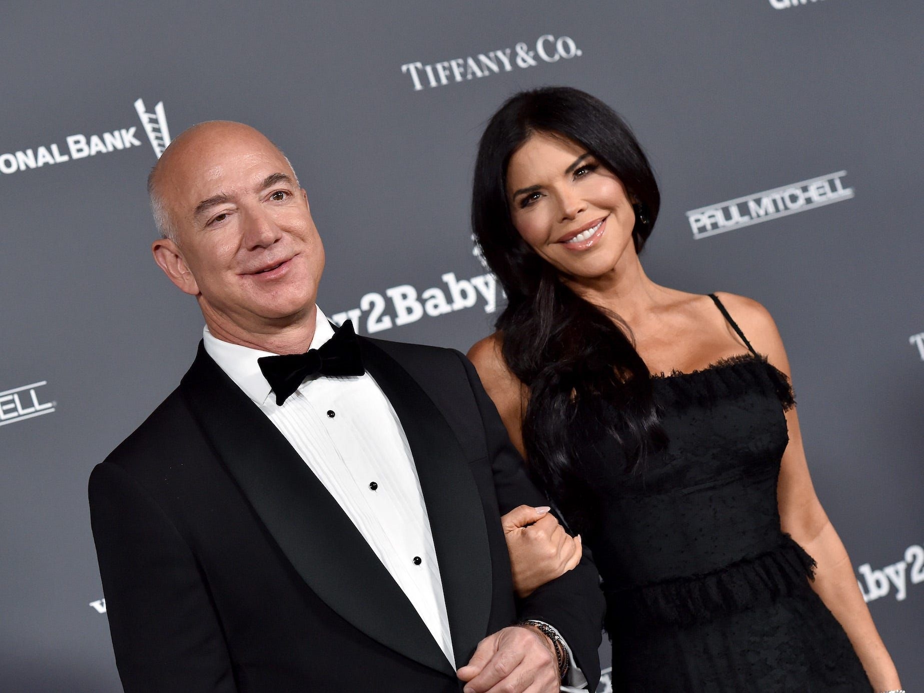 A História do Casal Bezos e Sánchez