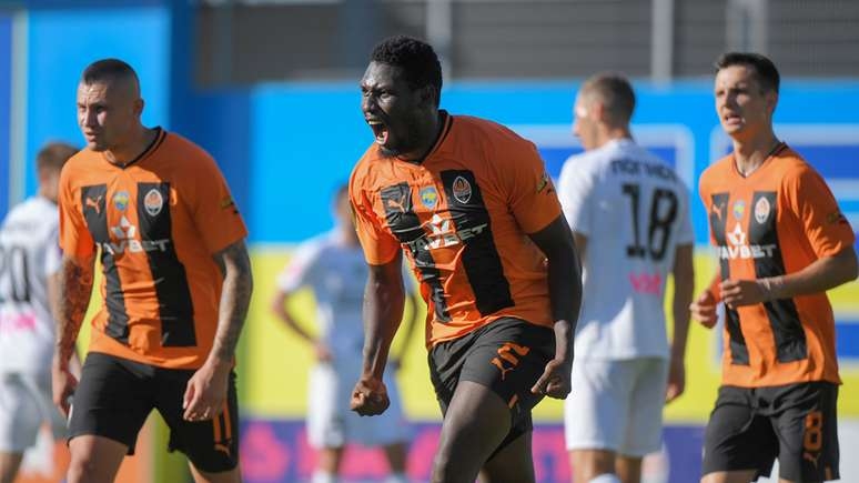 Lassina Traoré pode ser 70º estrangeiro na história do Flamengo