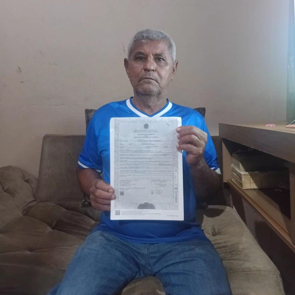Idoso descobre que estava morto ao usar CPF na farmácia