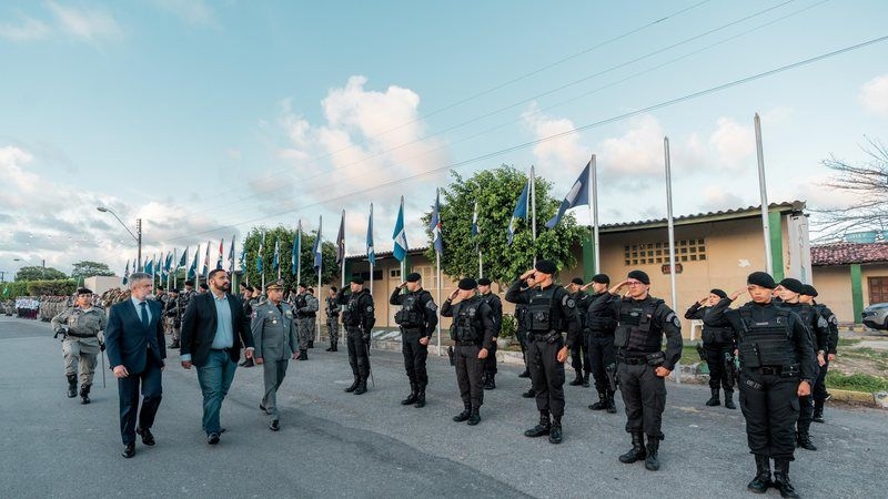 Polícia Militar celebra 193 anos com promoções e homenagens
