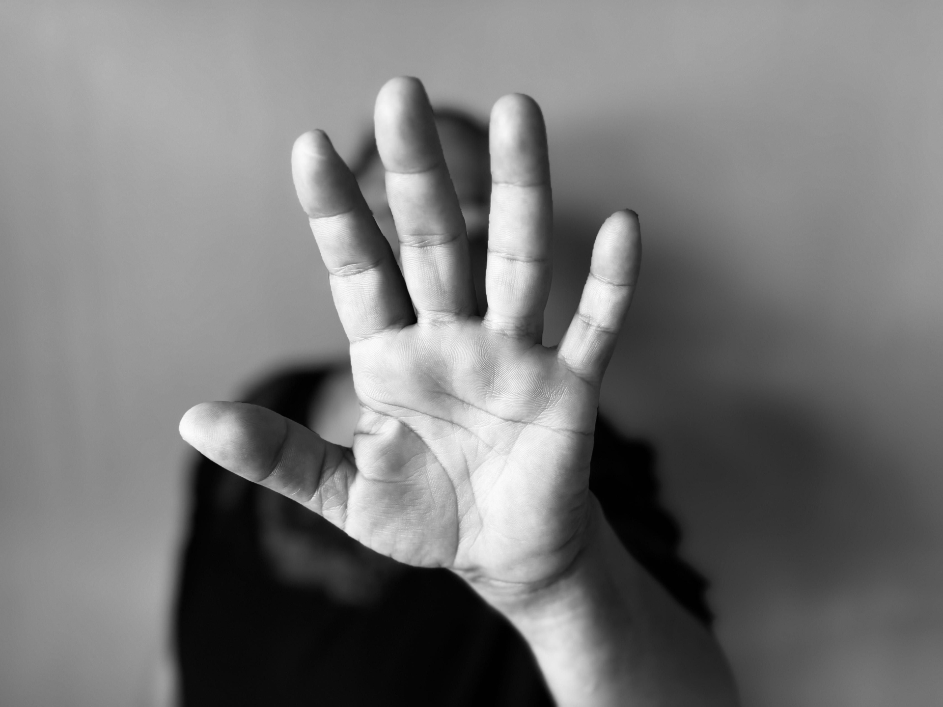 Homem preso após tentativa de feminicídio em Craíbas