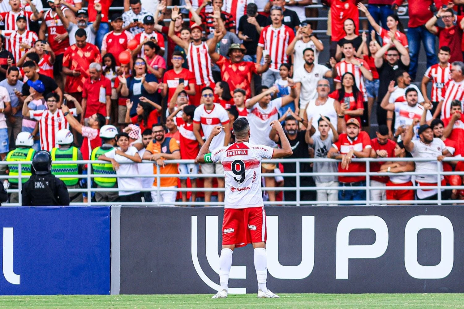 Análise dos últimos jogos entre CRB e Fortaleza