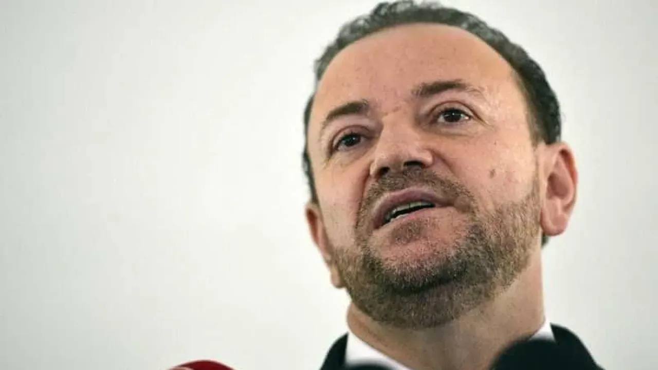 Edinho Silva é eleito presidente do PT até 2029
