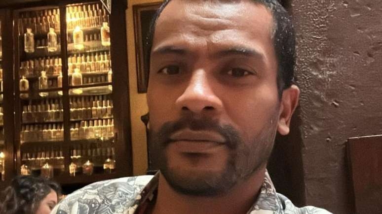 Ben de 'Vai na Fé', Samuel de Assis é flagrado aos beijos com atriz de 'Fuzuê'