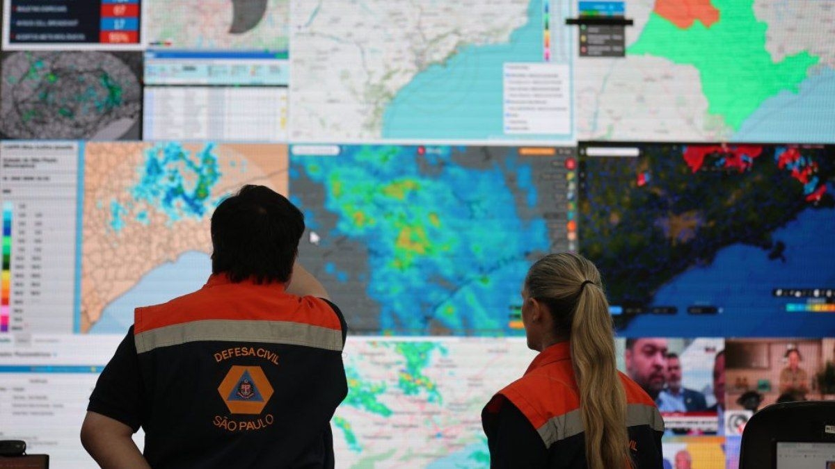 São Paulo decreta nível de emergência contra queimadas