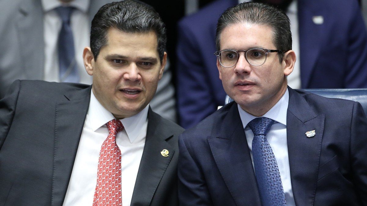 Motta e Alcolumbre convocam sessões mesmo com obstrução