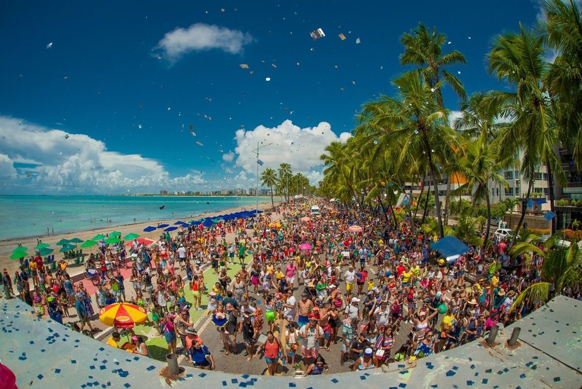 Carnaval 2026 em Alagoas com agenda de blocos confirmada