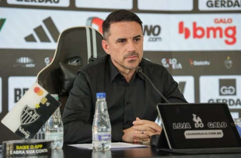 Rodrigo Caetano recusou Corinthians por 'compromisso moral'