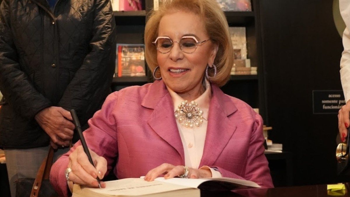 Janete Vaz apresenta nova edição do livro Mulheres na Saúde