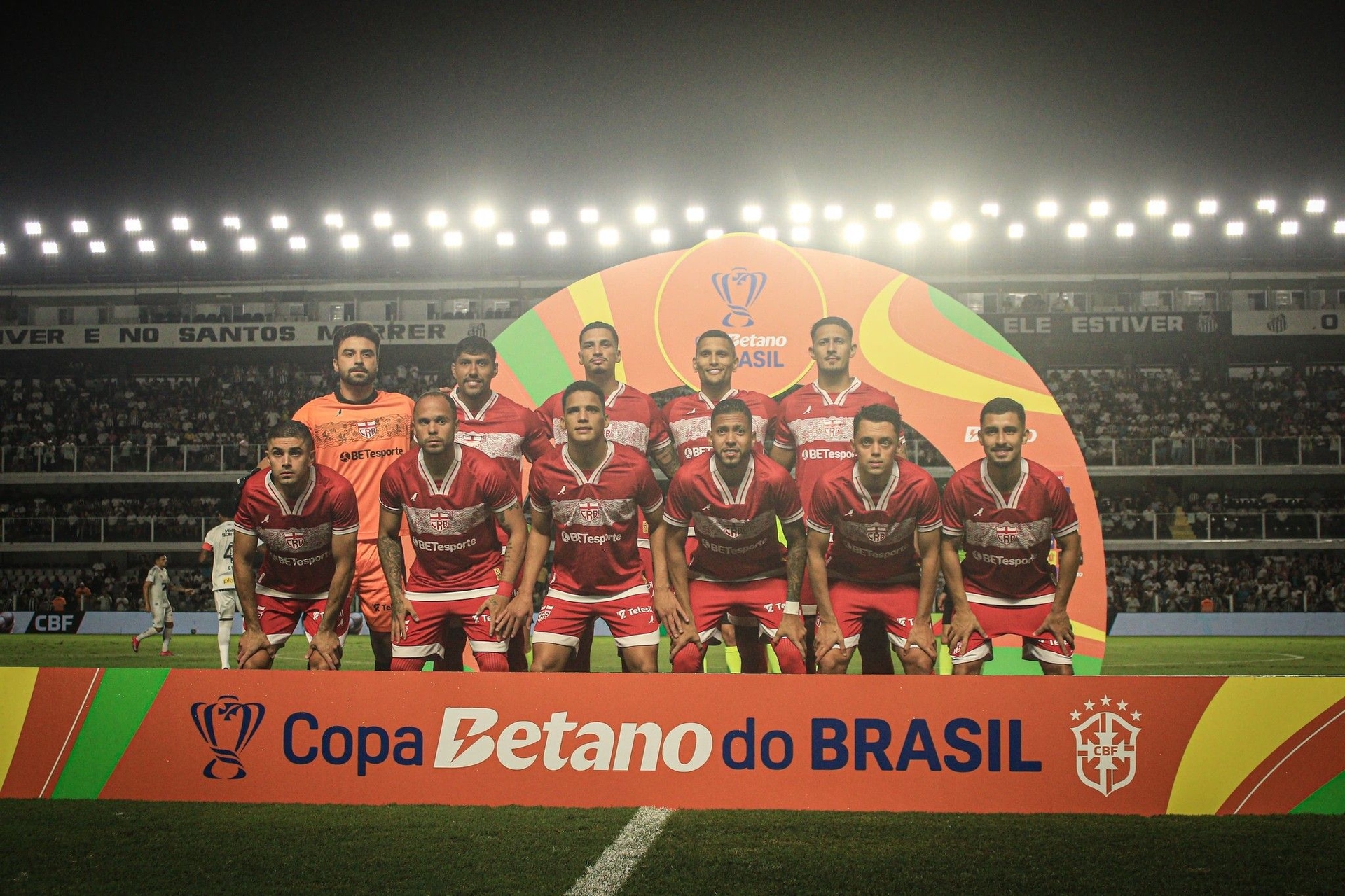 CRB enfrenta Cuiabá com baixa em sua escalação