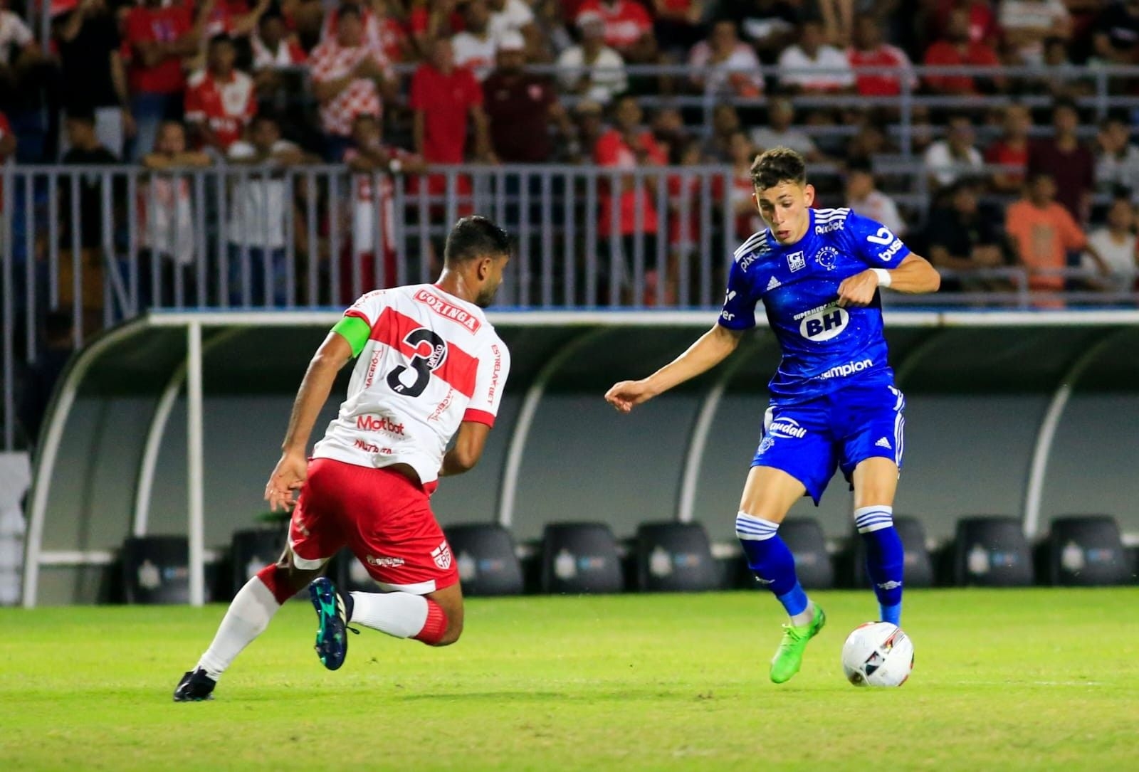 Histórico dos confrontos entre CRB e Cruzeiro