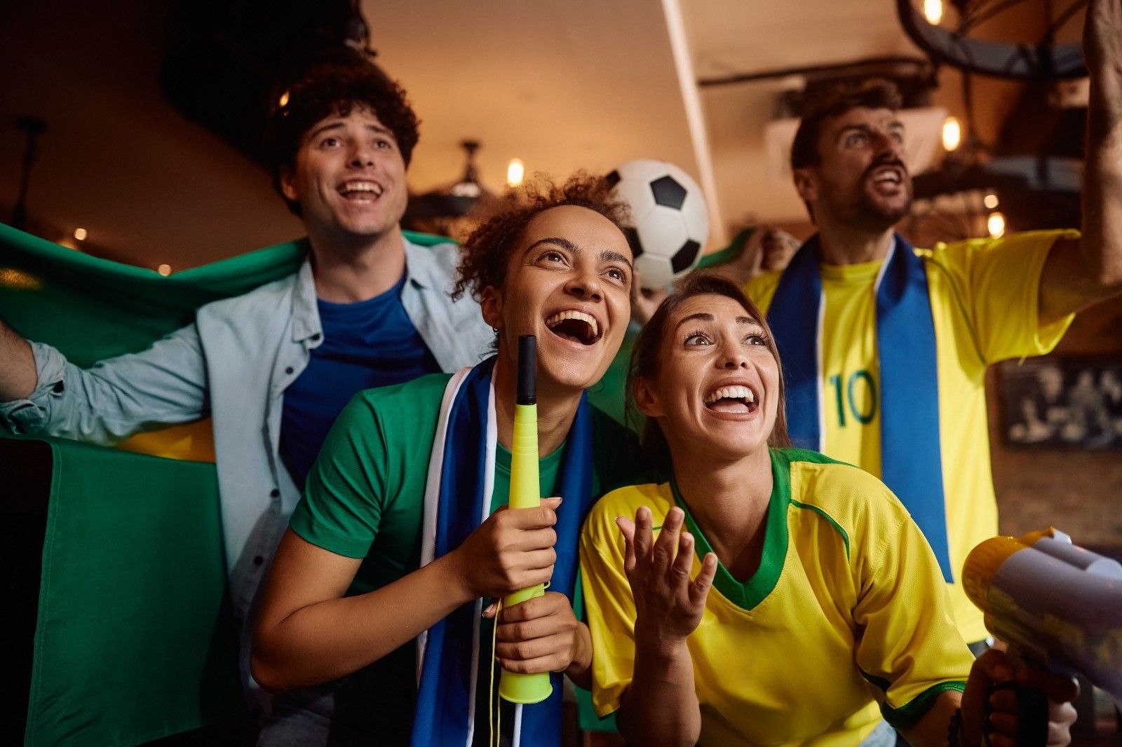Campanha do Cartão de TODOS premia com camisas da Seleção