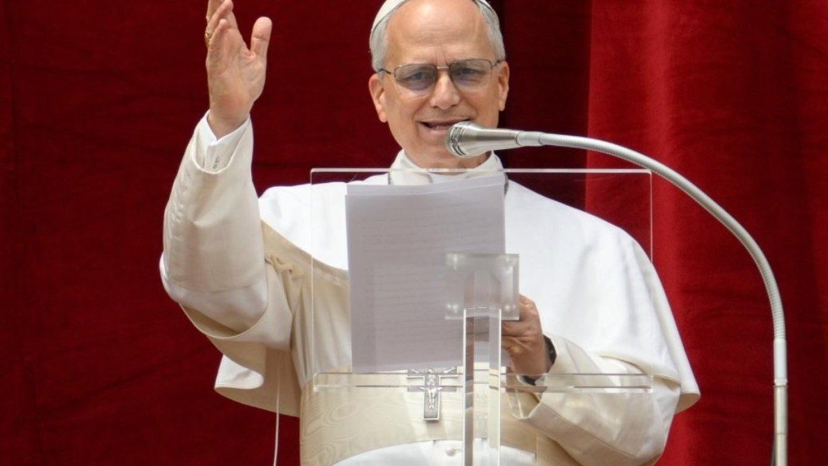 Papa Leão XIV defende modelo familiar tradicional