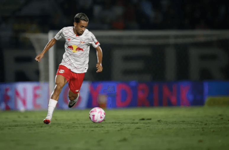 Matheus Gonçalves destaca retorno ao Flamengo em 2024: 'Mais pronto'