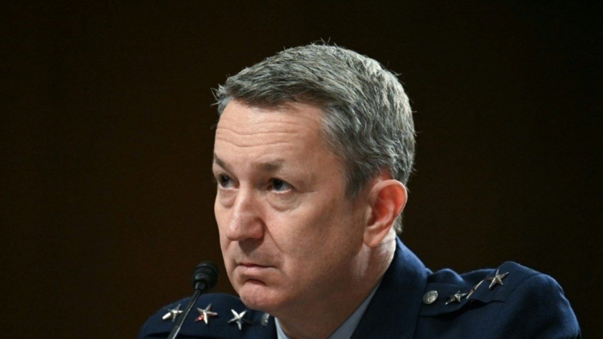 Senado aprova Dan Caine para comando das Forças Armadas