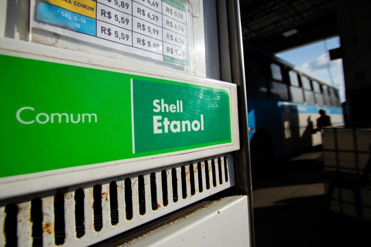 Alagoas se destaca na produção de etanol no Nordeste