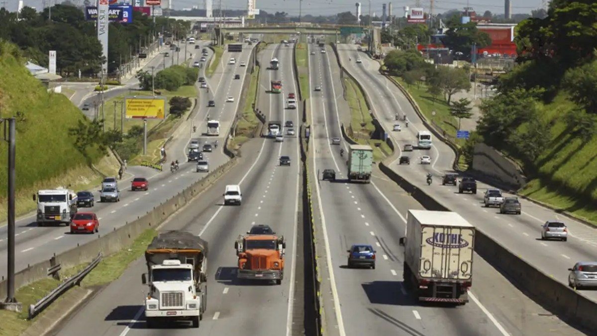 Dicas para consultar tráfego nas rodovias antes de viajar