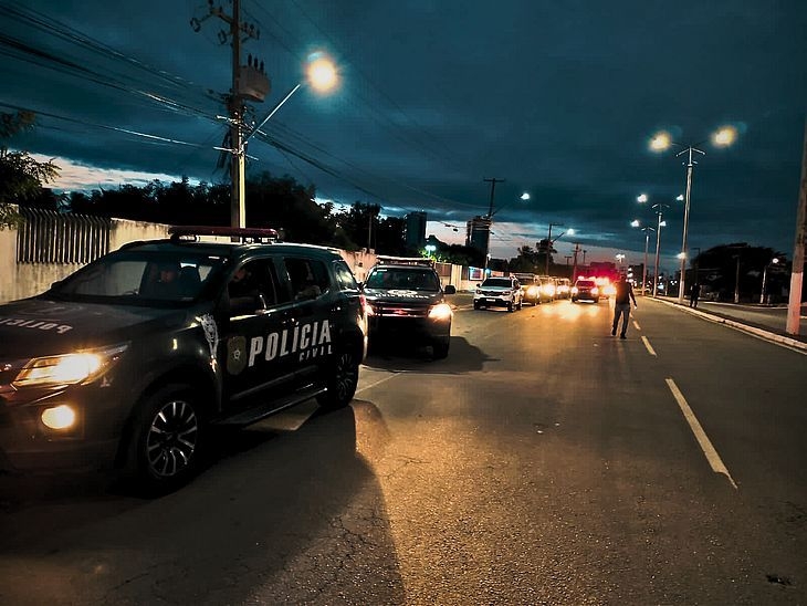 Condenada por tráfico de drogas, mulher é presa no trabalho no bairro Antares