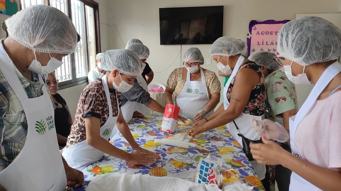 Curso de Pães no CAPS de Penedo ajuda na terapia
