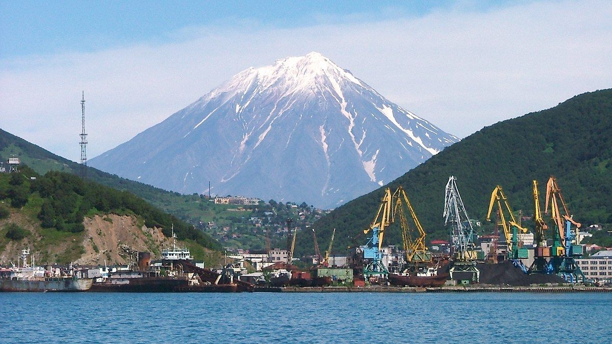 Terremoto de magnitude 8,8 atinge a costa da Rússia