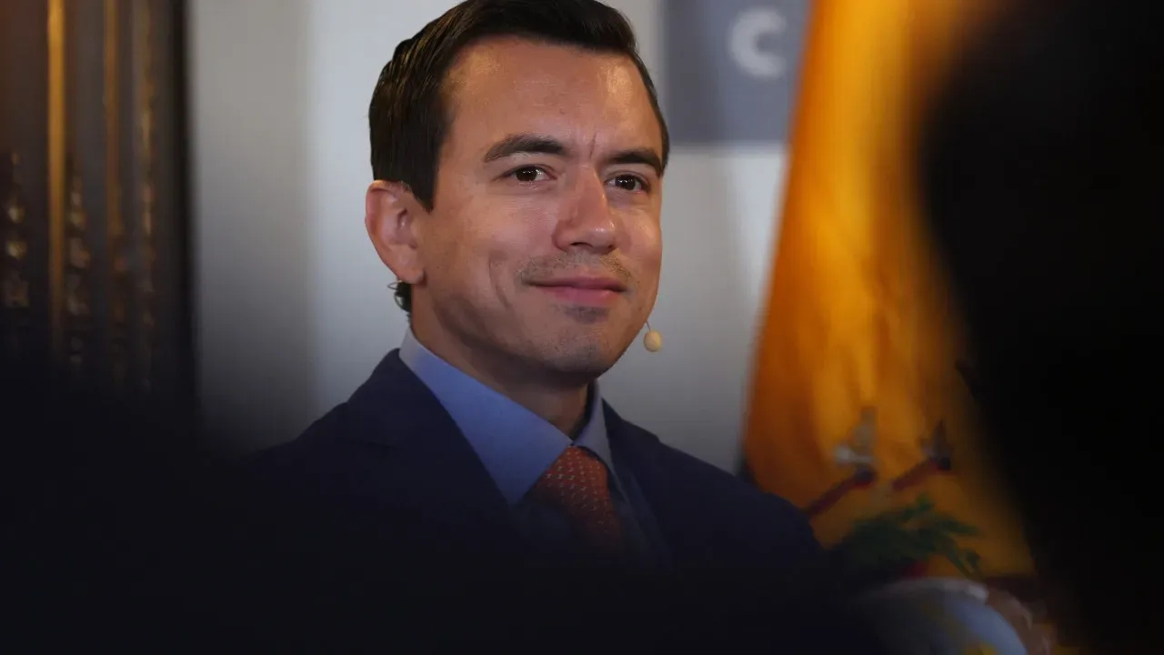 Noboa no Equador busca apoio militar de Trump