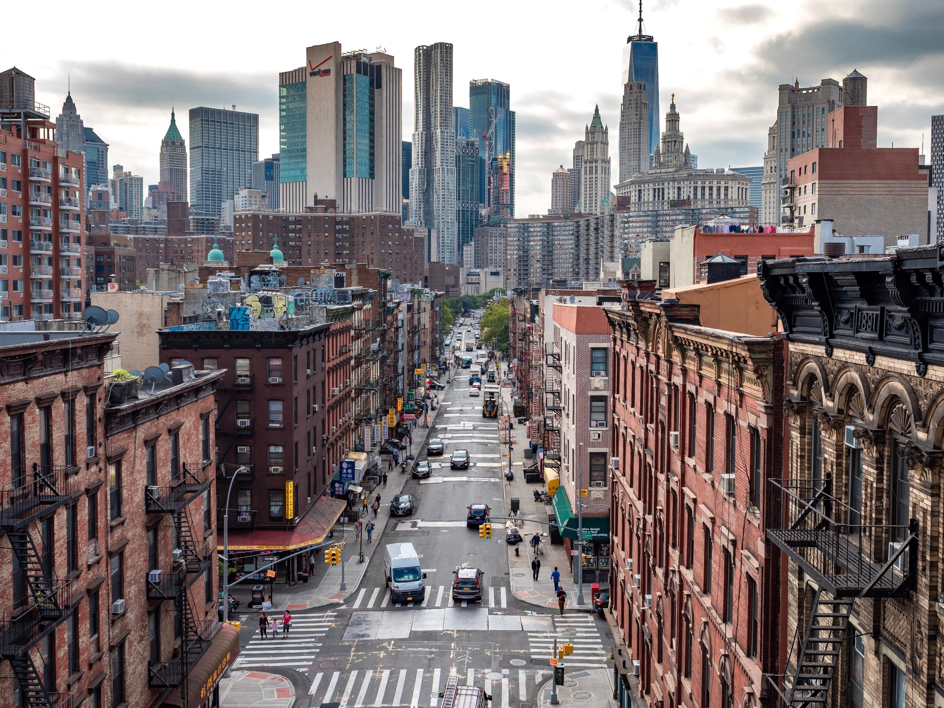 Nova Iorque Processa Gigantes de Mídia Social por Crise Mental Juvenil