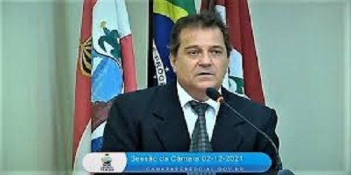 Segundo Victor Frankl, a falta de sentido cria o vazio existencial e o perseguidor dos sete mares