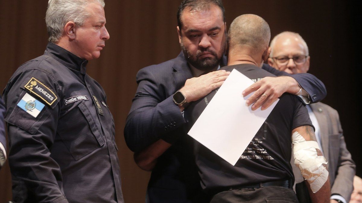 Cláudio Castro reforça compromisso no combate ao crime