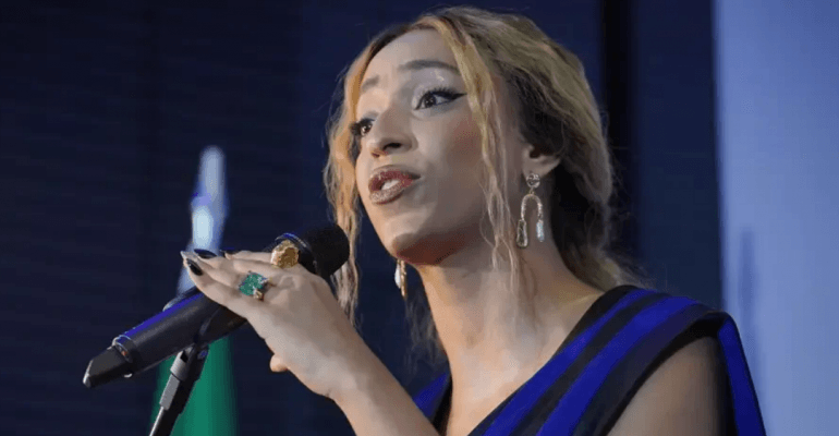 Deputada aciona MPF contra lei que obriga mulheres a ver imagens de fetos antes de aborto em Maceió