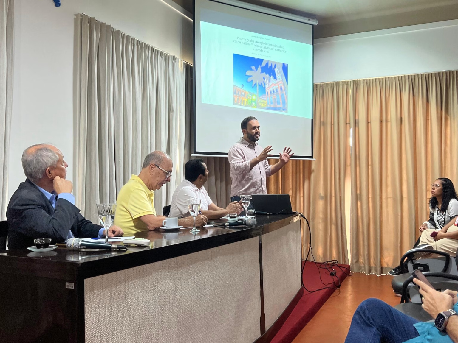 Prefeito Ronaldo Lopes se reúne com primeiro escalão do governo para alinhar próximos passos do Programa Futuro Turismo Brasil e UNESCO