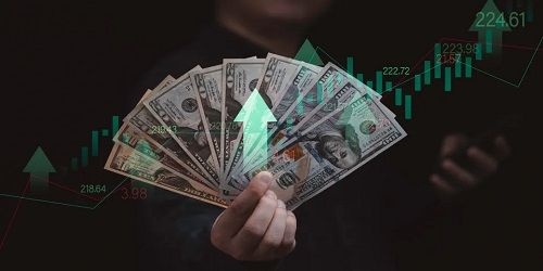 BC faz nesta segunda leilões de dólar, para conter valorização