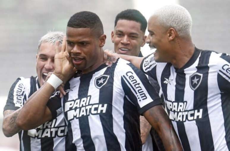 Botafogo, agora com time B, vence o Bangu, pelo Carioca