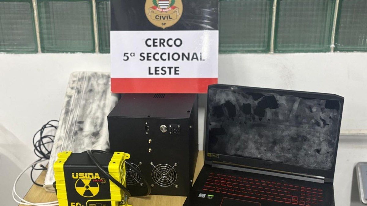 Polícia desativa central clandestina de SMS em São Paulo