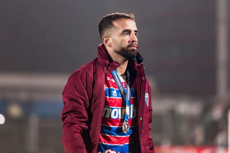 Fortaleza se despede de Caio Alexandre, negociado com o Bahia