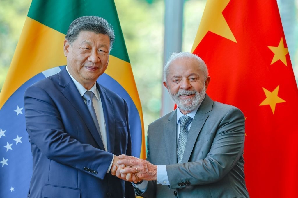 Lula em Pequim para Encontrar Xi Jinping e Participar da Cúpula
