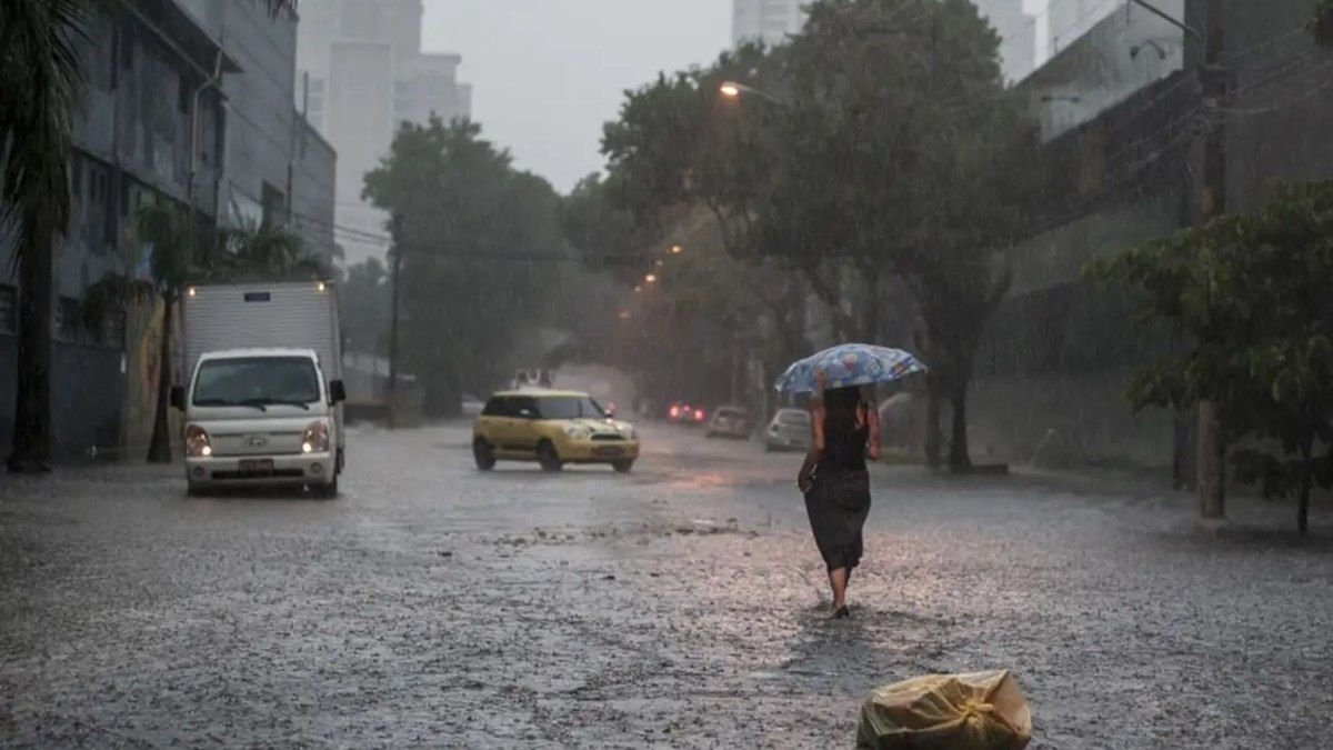 Chuva intensa afeta a região Sul do Brasil