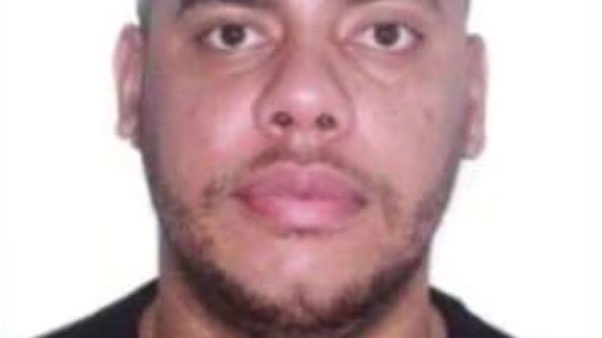 Líder do PCC na Bahia é preso em cobertura de R$ 5 milhões