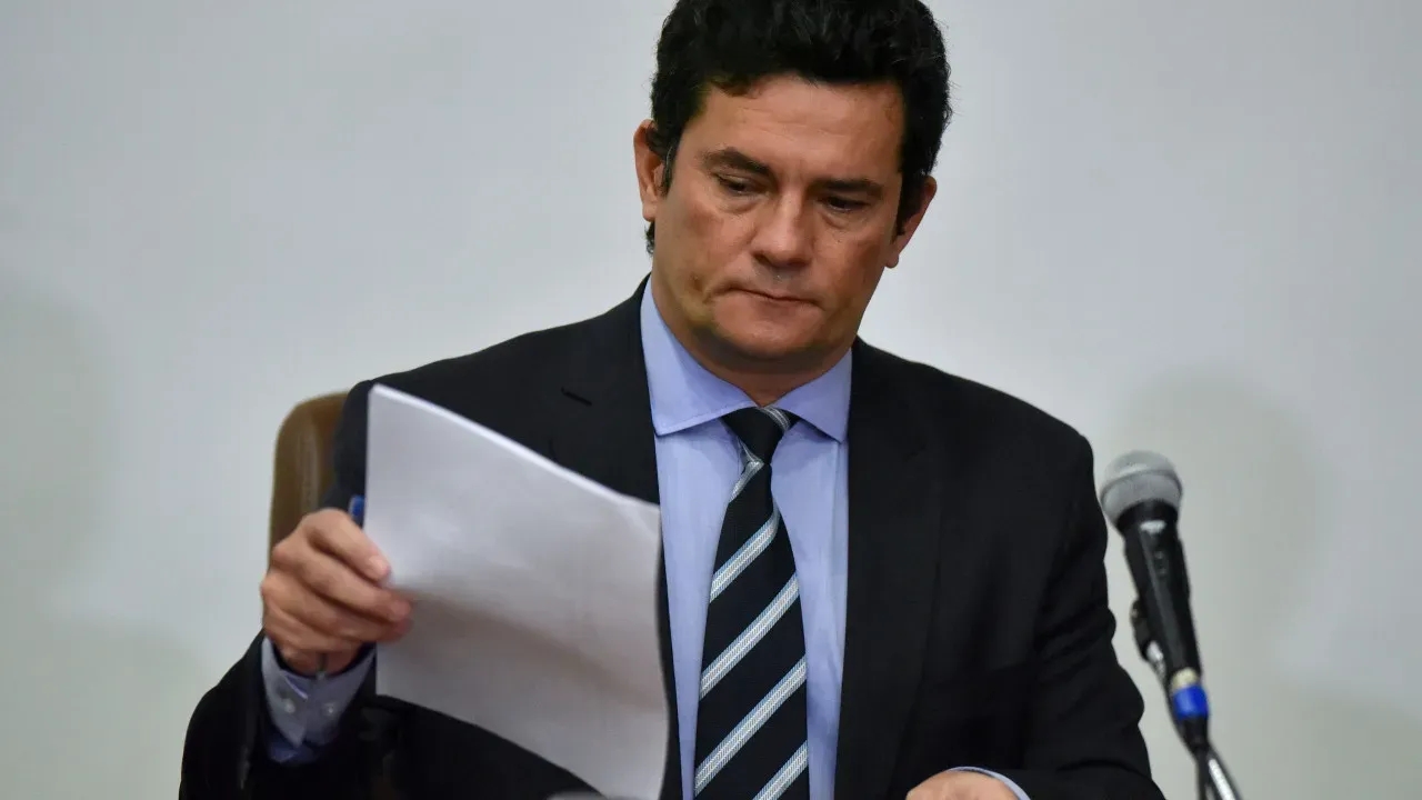 Condenação de 8 por plano do PCC contra Moro