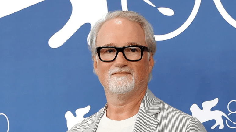 "Os cinemas são lugares gordurosos e fedorentos": David Fincher garante que Netflix é o futuro da sétima arte.