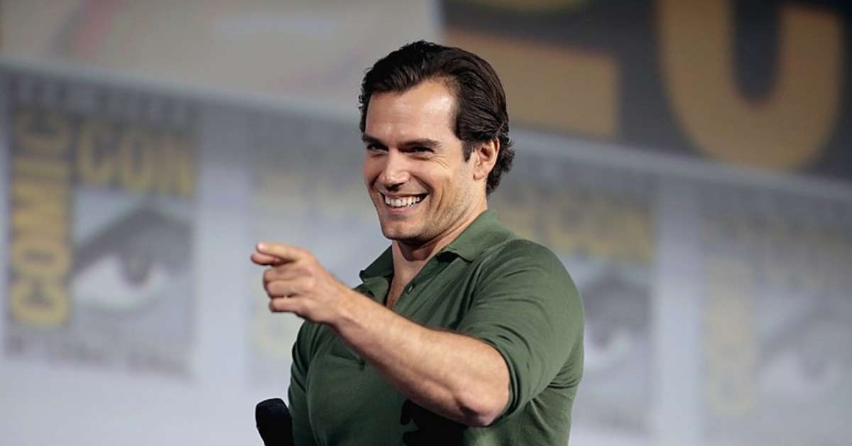 Fãs pedem Henry Cavill como o novo James Bond