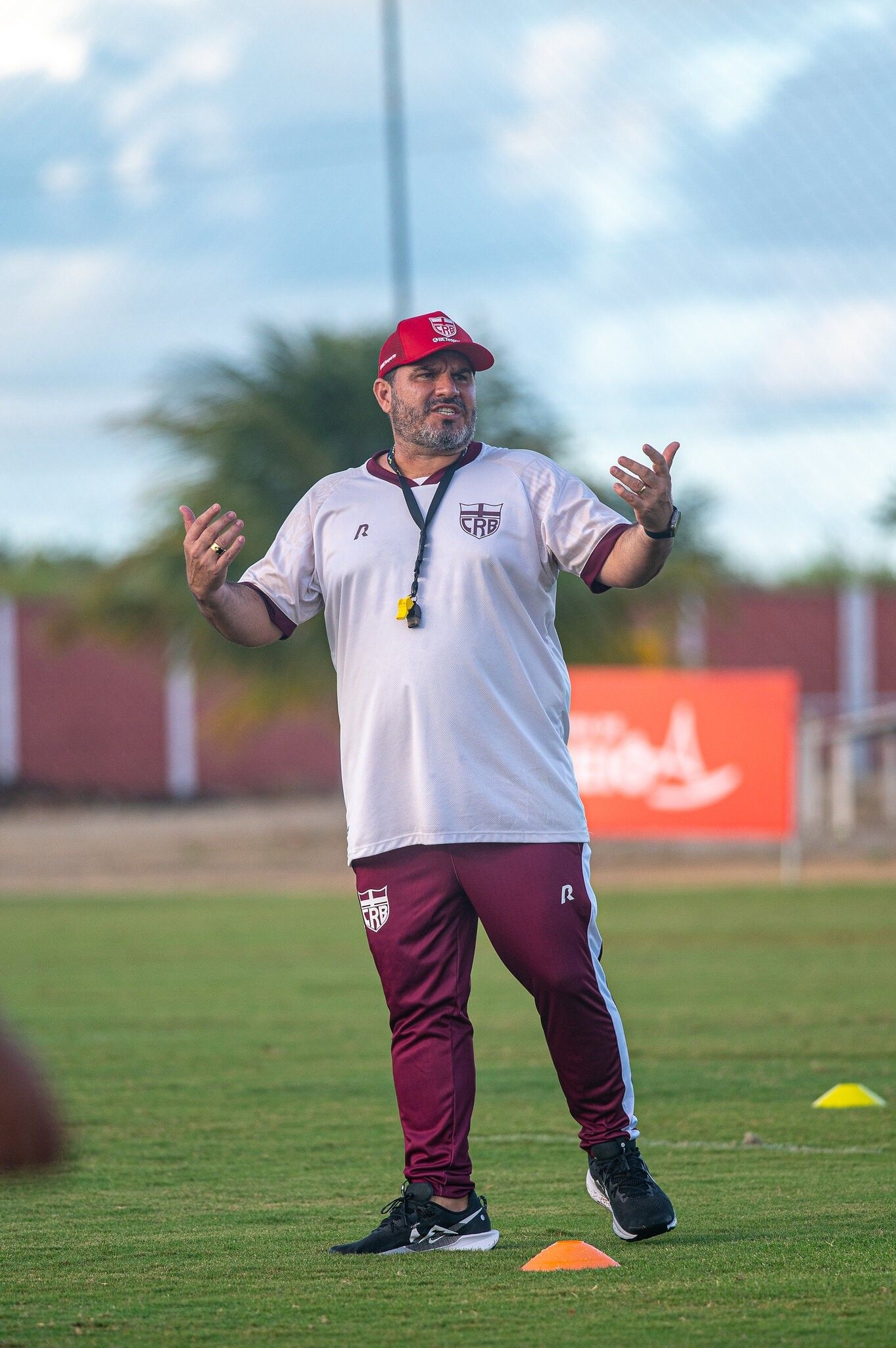 Barroca define base do CRB e busca identidade