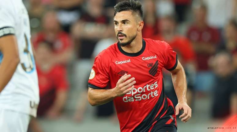 Santos busca a contratação de Willian Bigode para a temporada de 2024