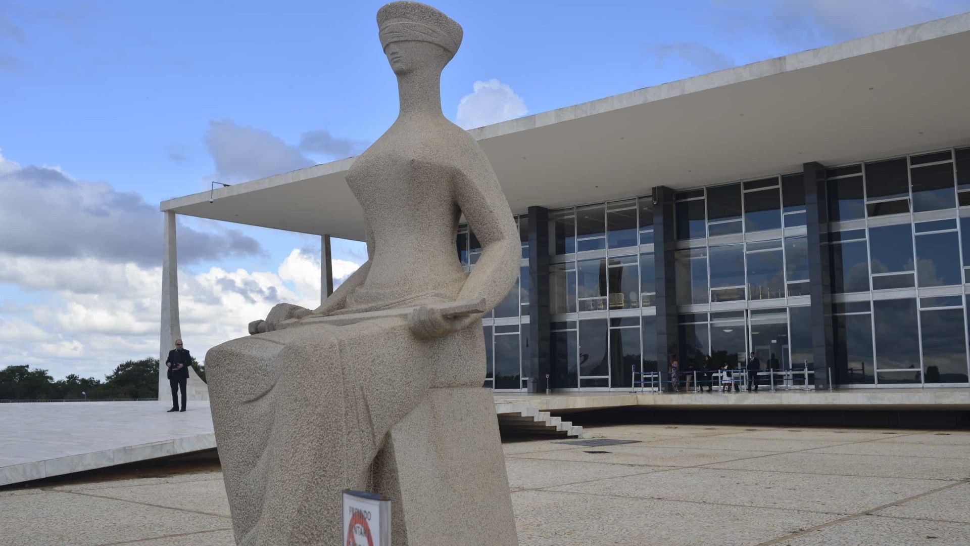 STF tem maioria para que Justiça Militar julgue civis em tempos de paz