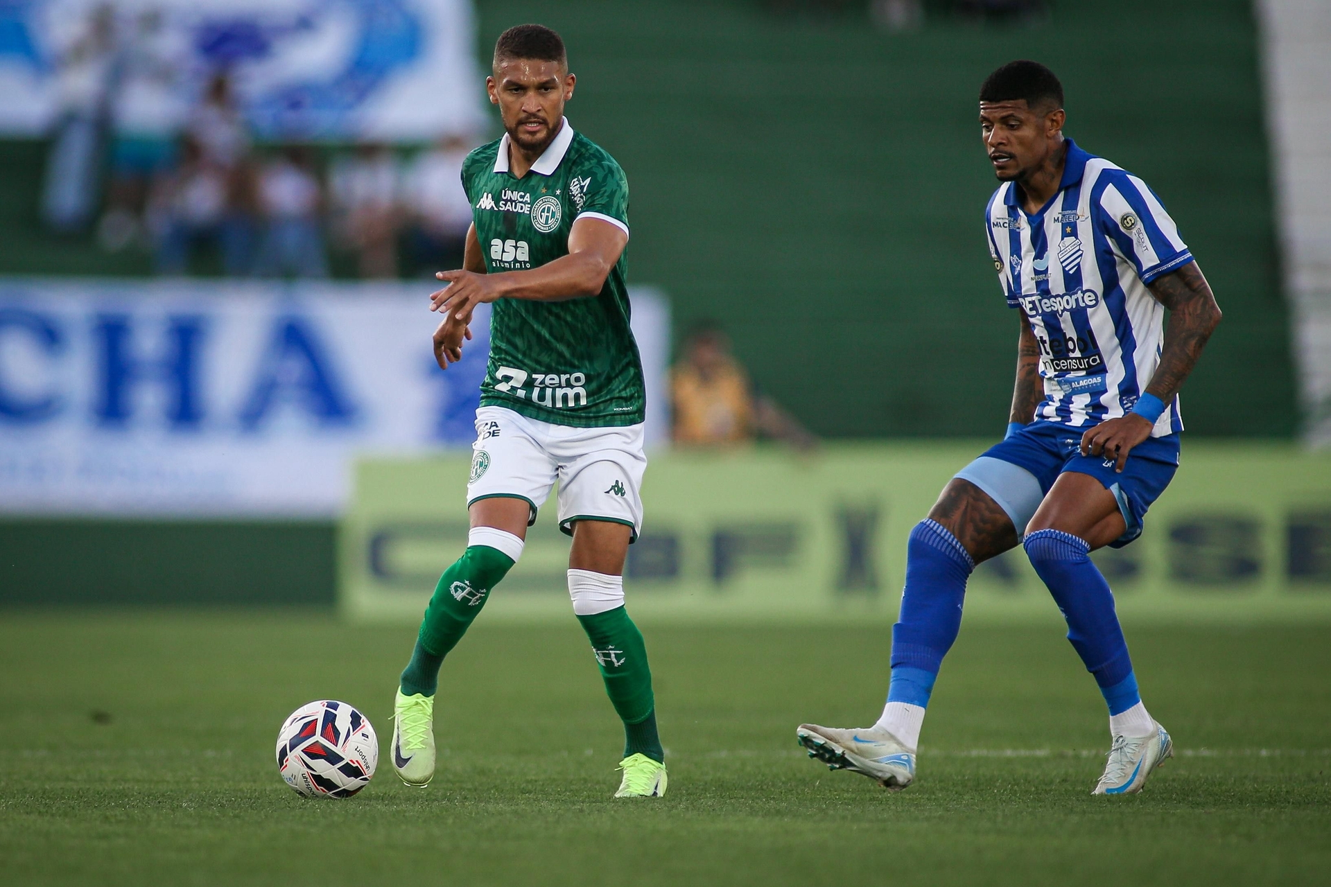 CSA perde invencibilidade, mas continua no G-8