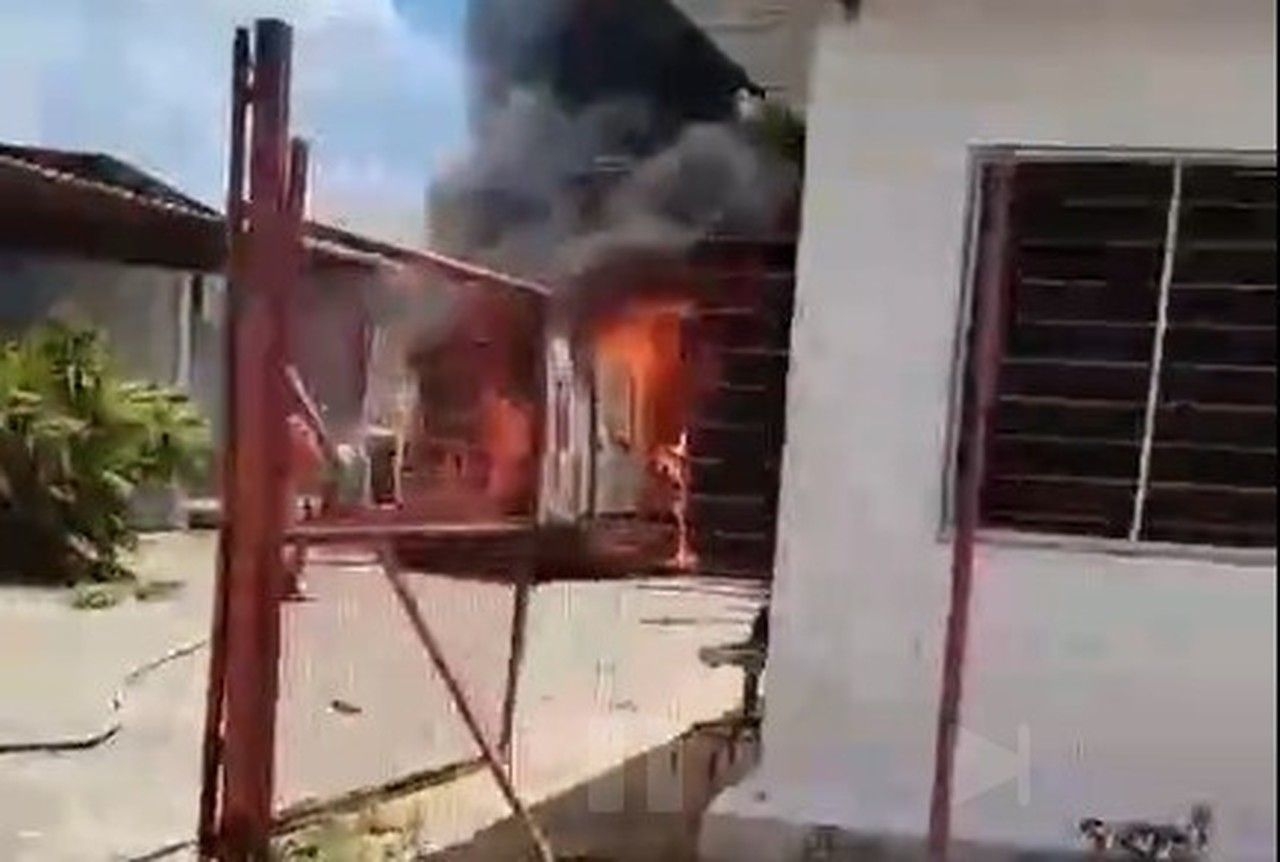 UPA de Penedo é evacuada após ambulância pegar fogo