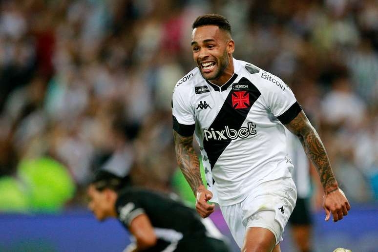 Vasco oficializa a saída de Alex Teixeira